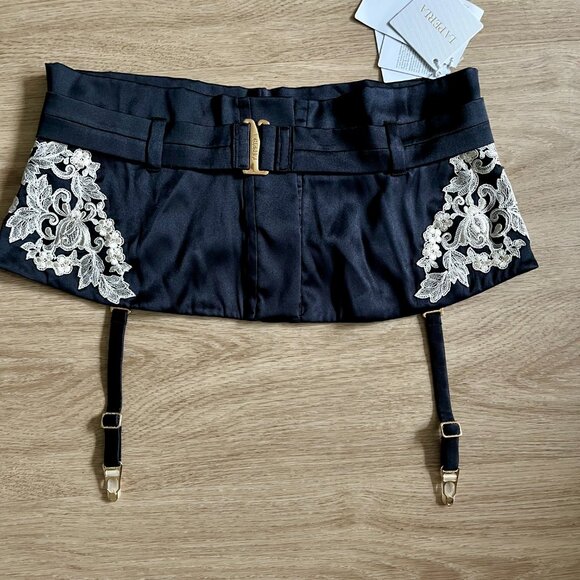 $924 La Perla Maison Garter Belt Suspender Silk Black Lace NWT SIZE L luxury - Picture 6 of 16